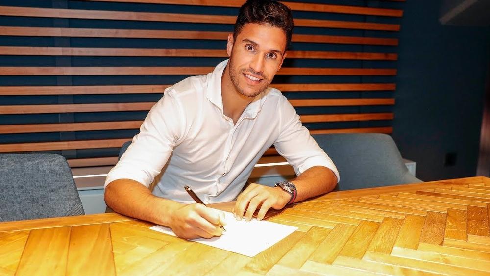 ملقا يُعلن فسخ عقده مع المحمدي تمهيداً لالتحاقه بـ"هاتاي" التركي