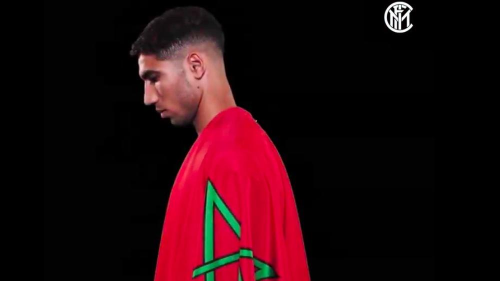 بالعلم المغربي واللغة العربية .. الإنتر يُقدم أشرف حكيمي لجماهيره