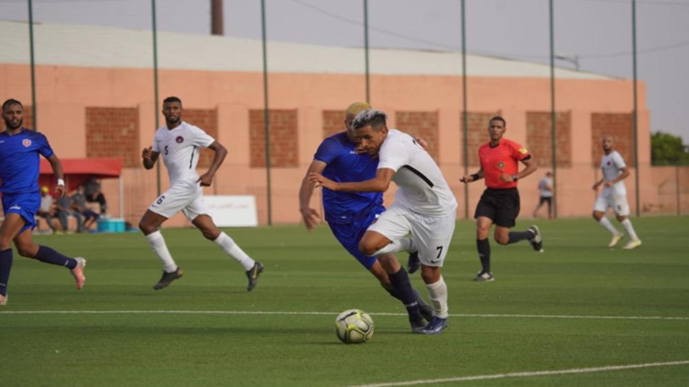 مباراة ش.أطلس خنيفرة وش.المحمدية تُنقل إلى ملعب "الأب جيكو".. هل الحالة الوبائية في البيضاء أفضل من خنيفرة؟