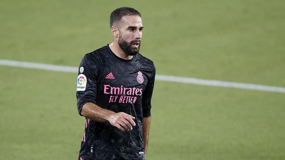 زيدان يتلقى "ضربة موجعة".. كارفاخال يصاب وغيابه قد يصل لشهرين!