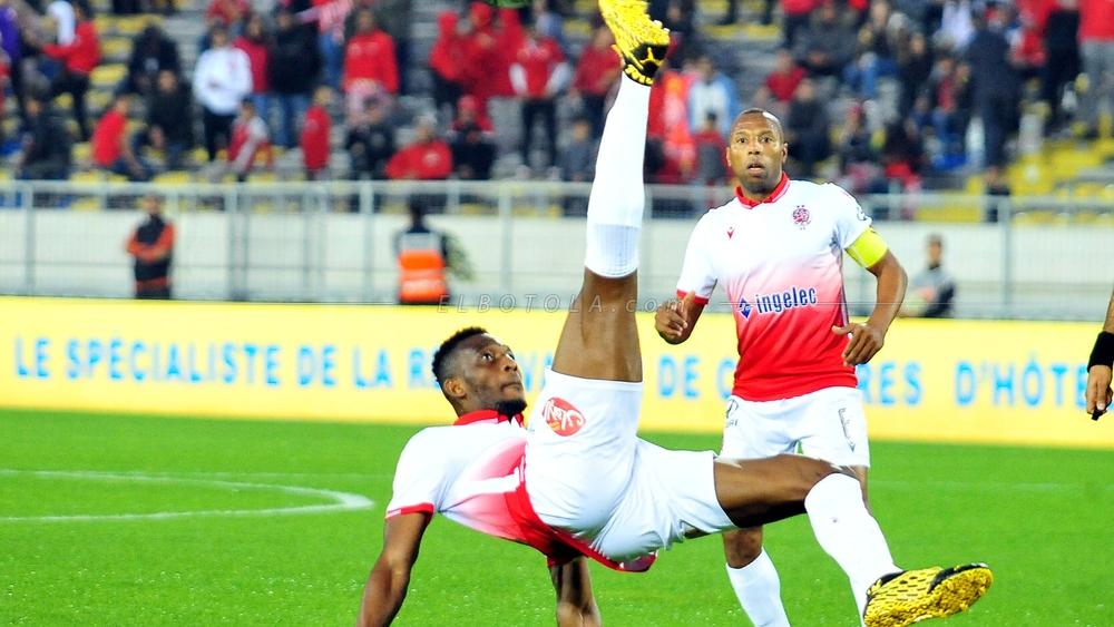 الوداد يستعيد خدمات كومارا أمام الأهلي المصري