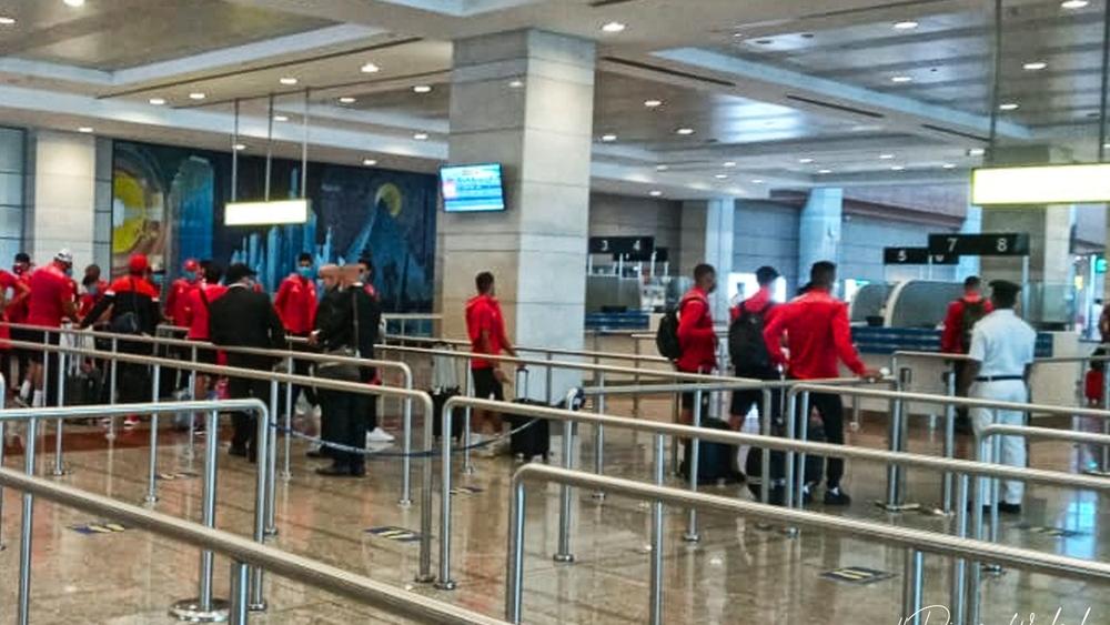 بعثة الوداد تحط الرحال بمصر وتجري اليوم حصة تدريبية لإزالة العياء