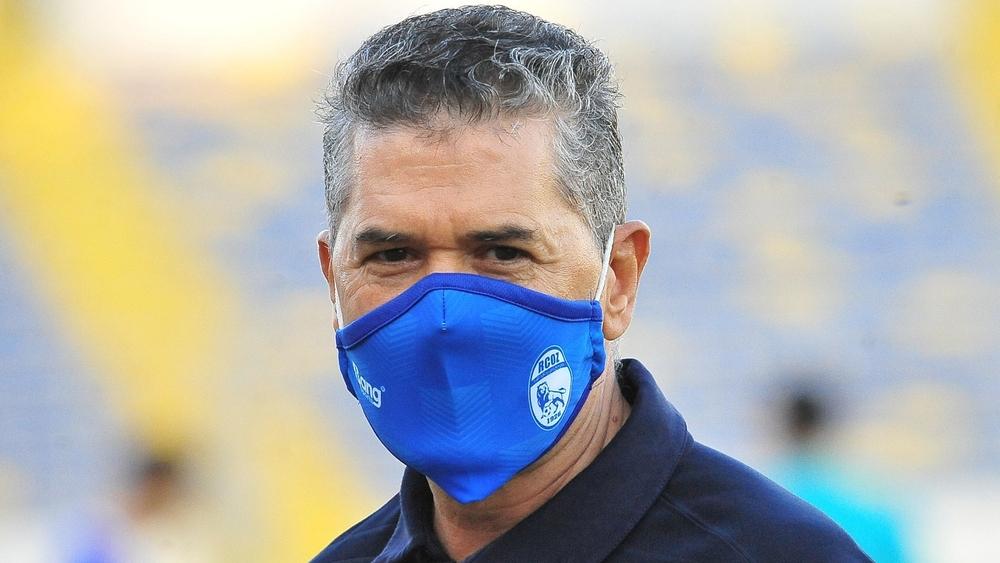 منير شبيل يقترب من قيادة حسنية أكادير في الموسم الكروي المقبل