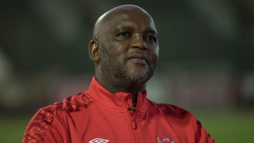 موسيماني يجالس مدافعيه ويحذرهم من نقاط قوة هجوم الوداد.. المدرب الجنوب إفريقي متخوف من "الريمونتادا"