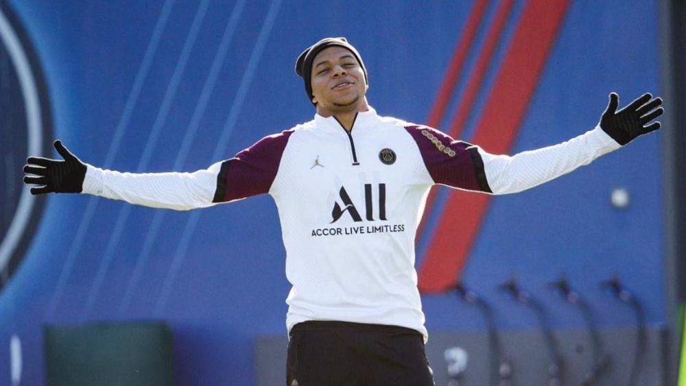 روبير بيريز ينصح مبابي: "إذا قرر الرحيل فعليه التوقيع في ريال مدريد"