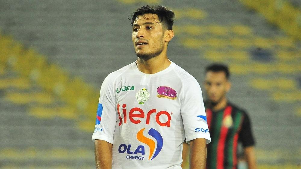 جماهير الرجاء تنَصِّب الحافيظي "نسرا" لشهر أكتوبر الماضي