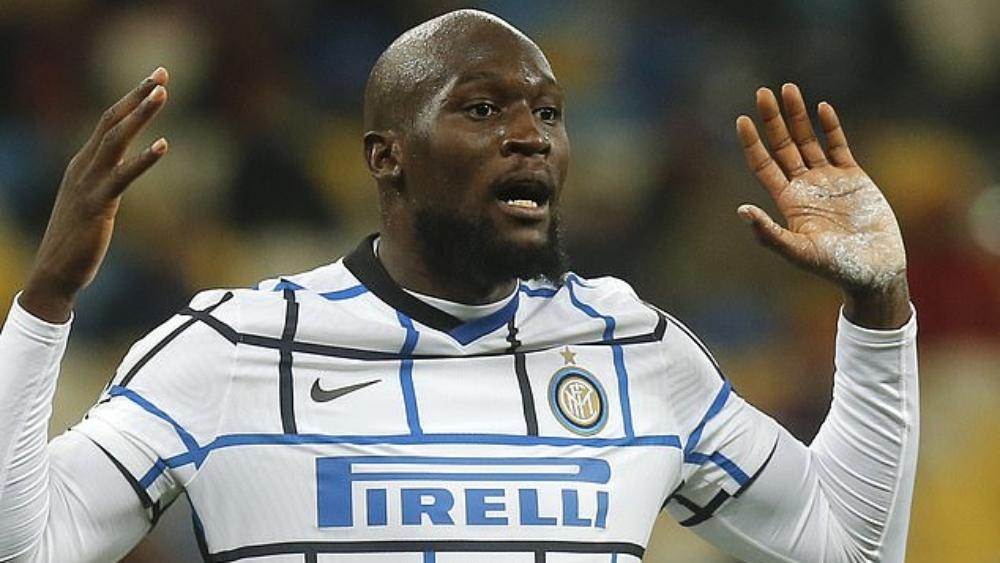 لوكاكو خارج قائمة إنتر لمواجهة ريال مدريد