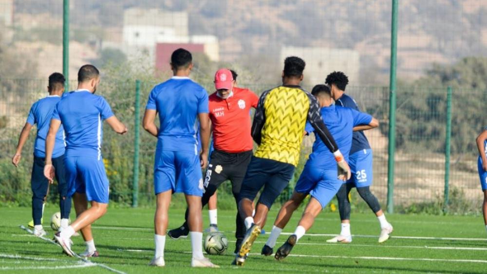 حسنية أكادير تستأنف التداريب استعدادا للموسم الجديد بقيادة التونسي منير شبيل