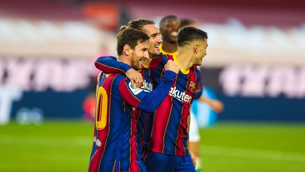 برشلونة يفشل في التوصل لاتفاق حول تخفيض أجور نجومه