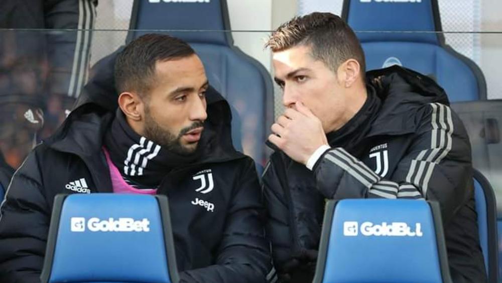 بنعطية عن كريستيانو: "قال لي إن منتخبكم لا يصدق بعد مباراتنا أمام البرتغال.. وأداء الأسود في اللقاء جعل رونالدو ورفاقه في حيرة"