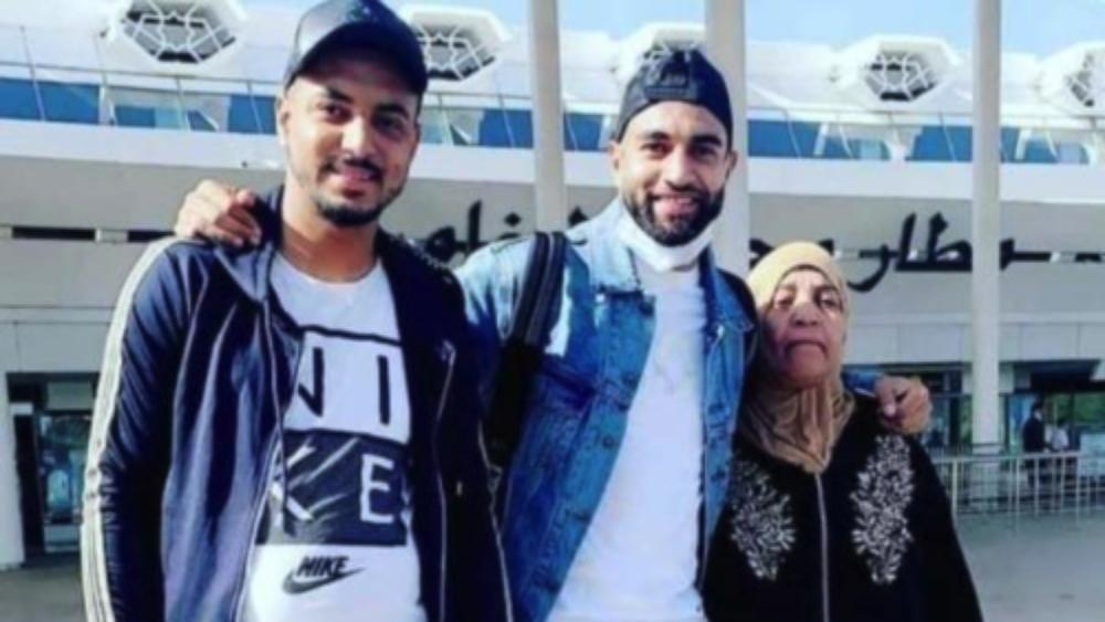 تحت أنظار والدته.. الحداد يتوجه إلى الديار القطرية تمهيداً للتوقيع للخور