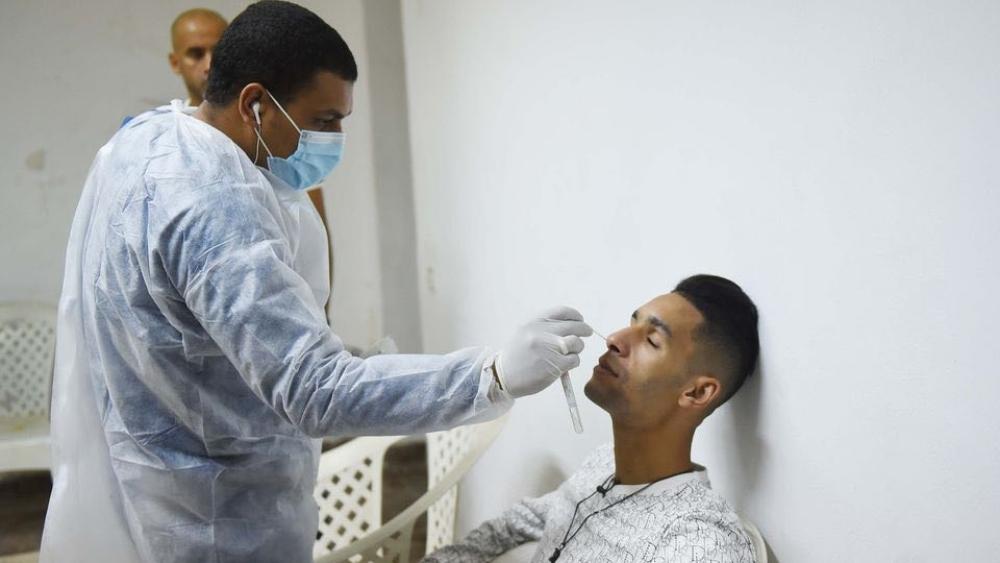 بنون يجري فحوصات "كورونا" تمهيدا لبدء رحلته رفقة الأهلي