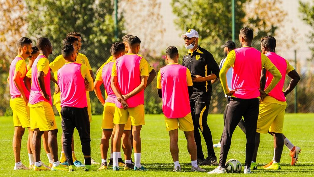 بعد ملاقاة الفتح والرجاء.. "الماص" يُعسْكِر بالجديدة ويواجه الجيش والزمامرة والوداد