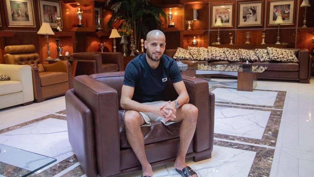 الأحمدي: "صلاح يتفوق على زياش ومحرز.. ومقارنته بكريستيانو وميسي ونيمار جائزة"