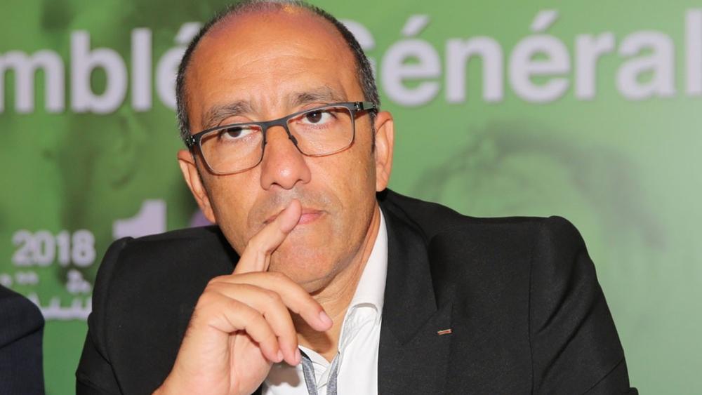 الزيات يؤكد للمنخرطين تمسكُّه بالاستقالة ويتفق معهم على تأجيل الجمع العام