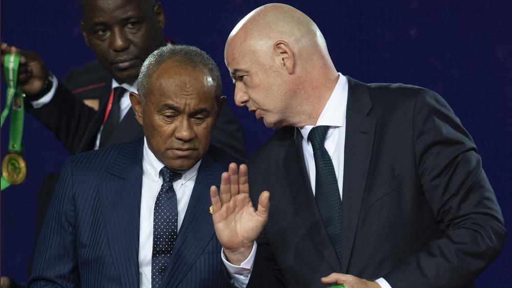 إيقاف أحمد أحمد يشعل صراع النفوذ داخل الاتحاد الأفريقي لكرة القدم