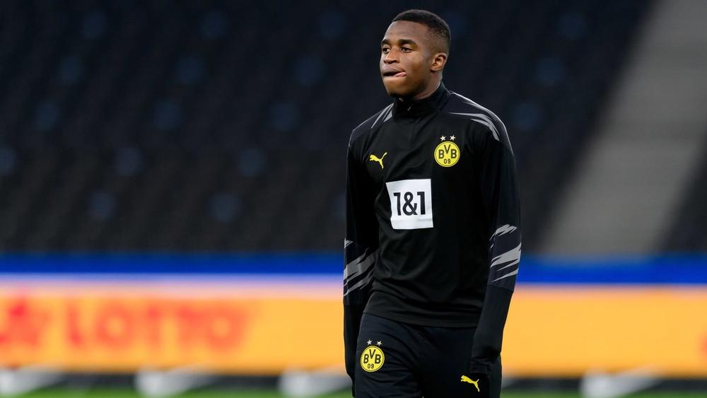 موهبة دورتموند "يوسف موكوكو" يستعد لتحطيم رقم "أنسو فاتي"