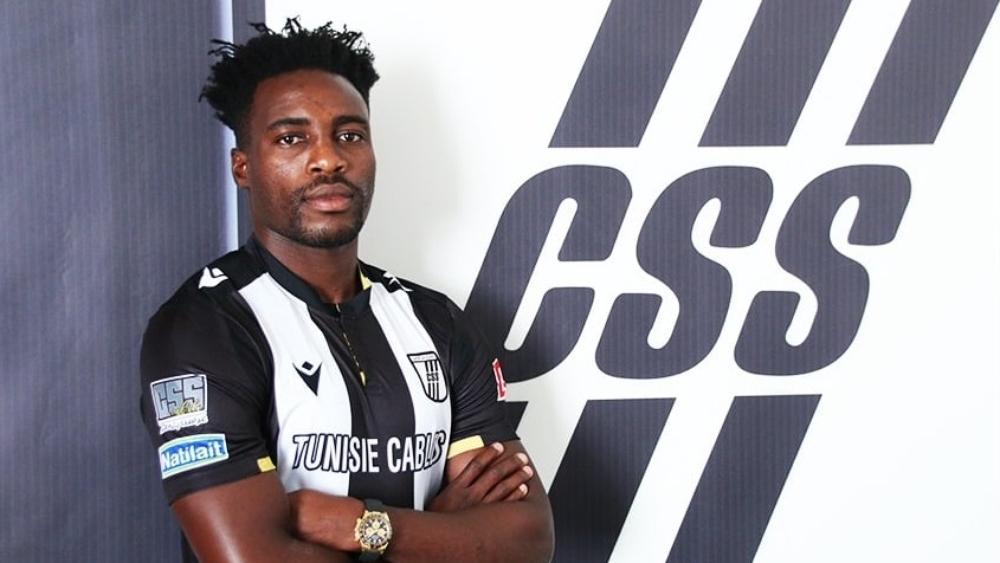 الودادي السابق إيفونا عن صفقة انتقاله للصفاقسي التونسي: "تحدٍ جديد أشكر النادي على ضمي لعائلته"