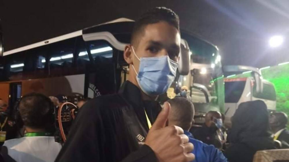 بدر بنون حاضر في مدرجات "ملعب القاهرة" لمؤازرة لاعبي الأهلي في نهائي دوري الأبطال