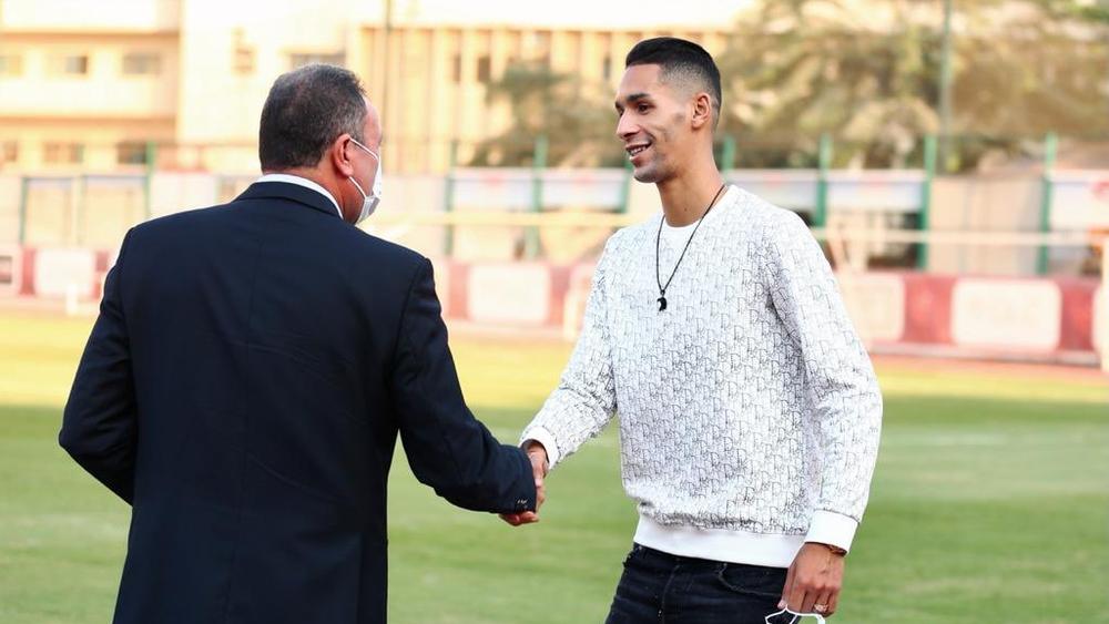 في انتظار قيده في اللائحة.. بنون يستعد لخوض مباراته الأولى بقميص الأهلي في كأس مصر