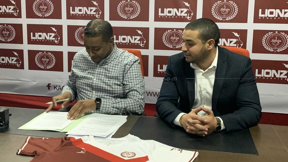 الكوكب المراكشي يتعاقد مع شركة جديدة للملابس الرياضية