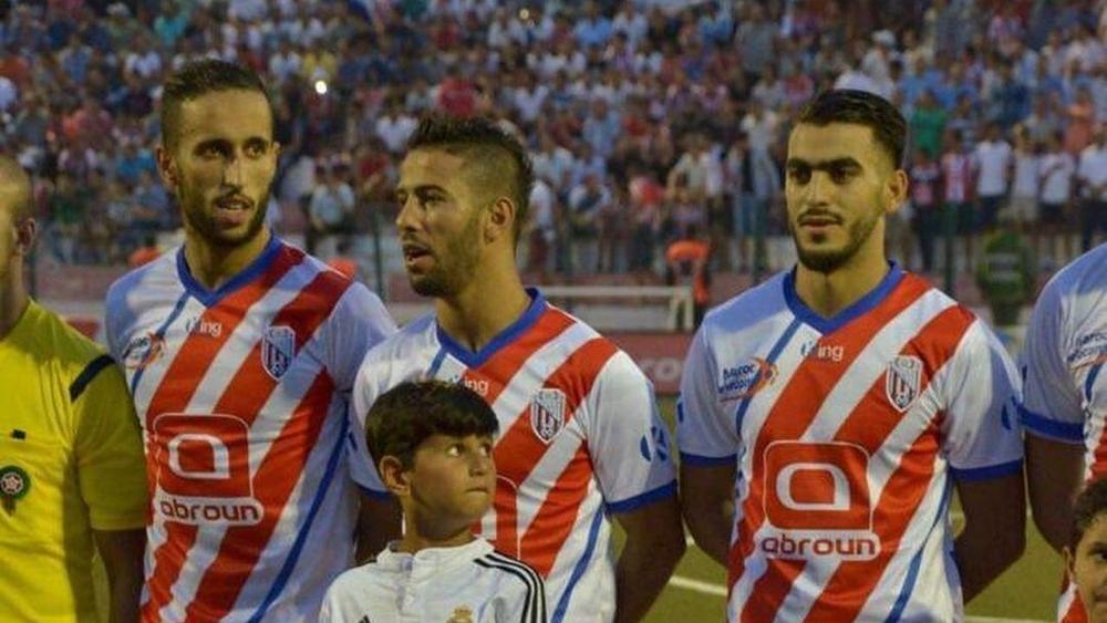 ياسين لكحل بنبرة حزينة لـ"البطولة": "أحسست كأن شيئا غاليا سرق مني حين تلقيت خبر وفاة صديق طفولتي أبرهون"