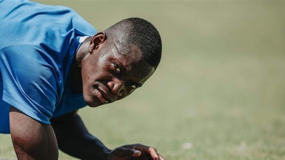 الأهلي يستعيد المالي "ديانج" بعد تعافيه من فيروس "كورونا"