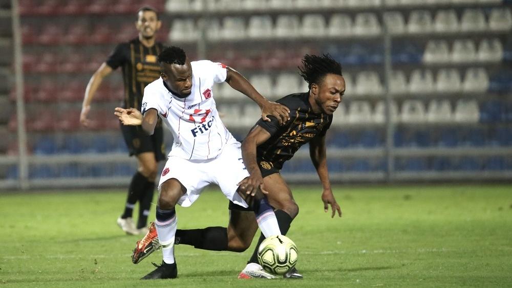 مباراة اتحاد طنجة وأولمبيك آسفي عن "الجولة الثانية" للبطولة الاحترافية "إنوي"/ تشكيلة الفريقين