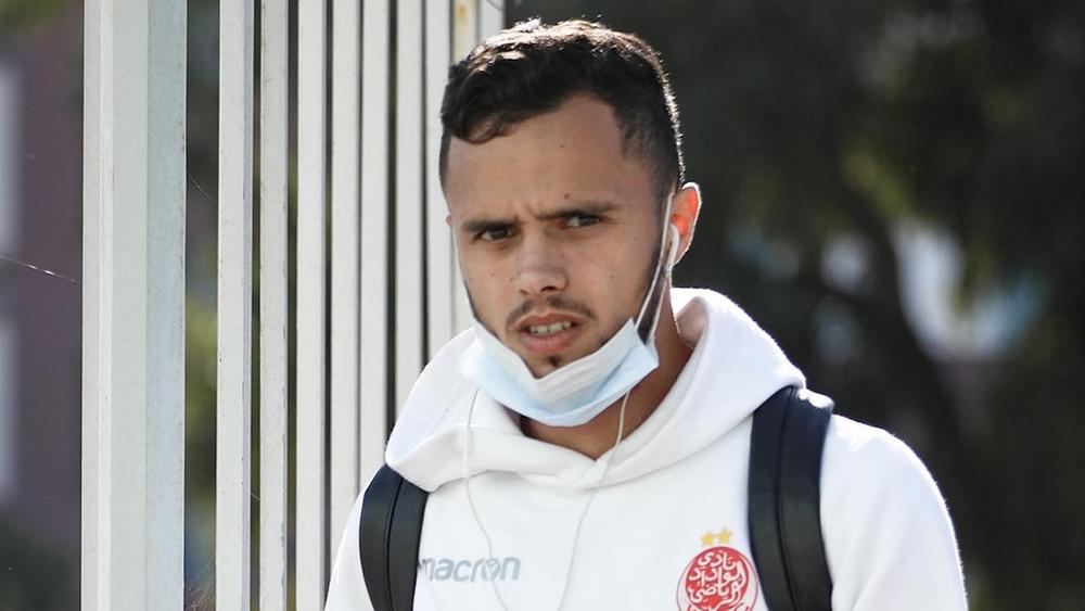 رحيم: "لعبنا بروح قتالية في الجديدة.. غيرتُ مركزي بأمر من المدرب وحققنا الأهم بانتصار خارج الميدان"