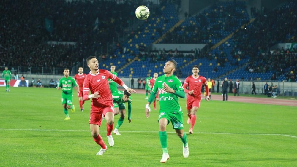 مباراة الرجاء الرياضي ومولودية وجدة عن "الجولة الثالثة" للبطولة الاحترافية "إنوي"/ تشكيلة الفريقين