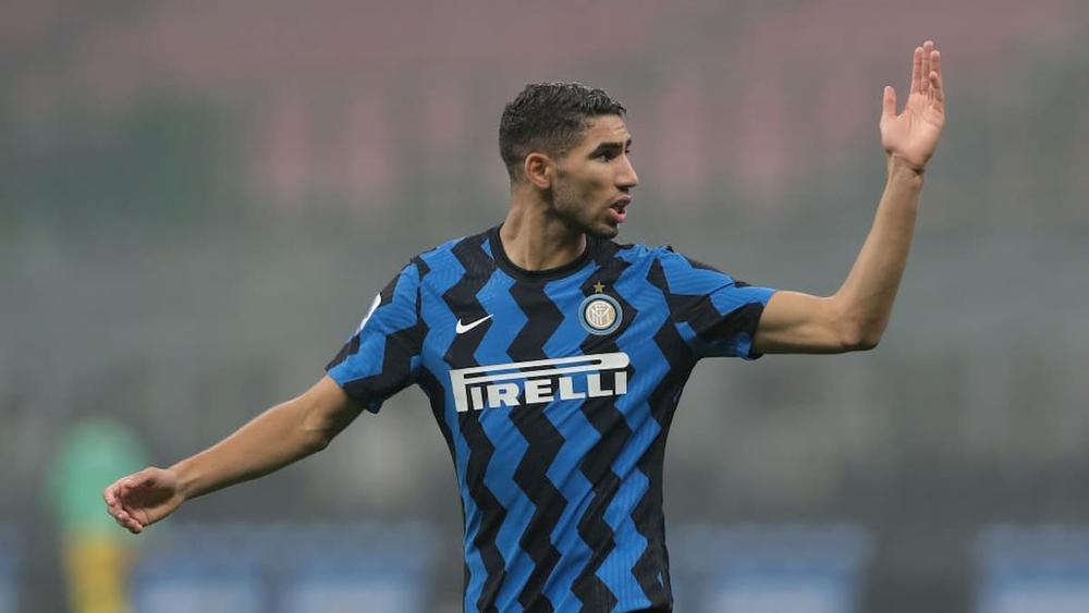 أشرف حكيمي احتياطي في "قمة" اليوم بين الإنتر ونابولي