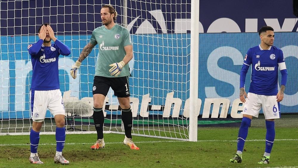 بمشاركة بوجلاب وحارث كأساسييْن.. شالكه "ينهزم" من جديد ويفشل في تحقيق الانتصار في المباراة الـ 12 تواليا!