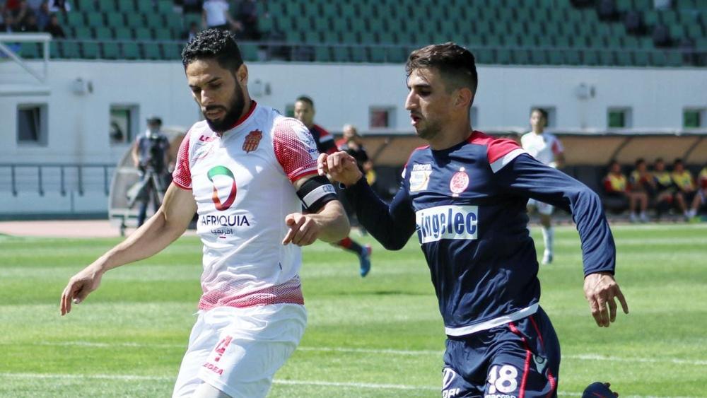 مباراة الوداد الرياضي وحسنية أكادير عن "الجولة الرابعة" للبطولة الاحترافية "إنوي"/ تشكيلة الفريقين