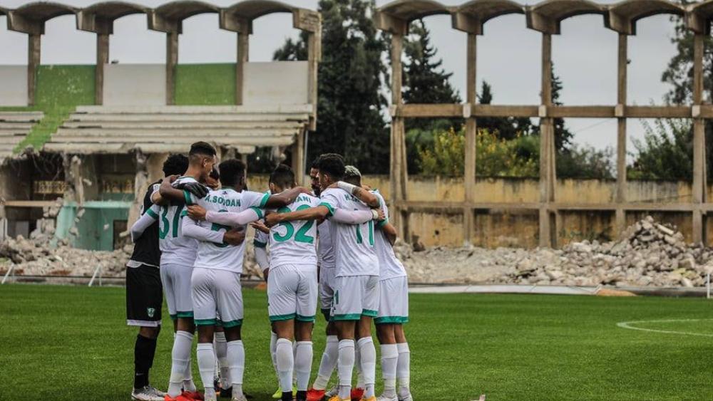 النادي القنيطري.. من مرجع إلى نادٍ يخيم بـ"قسم الظلمات" ومتيمو الفريق يجترون تبعات فشل مسيريه ويتساءلون: "إلى متى العودة"؟