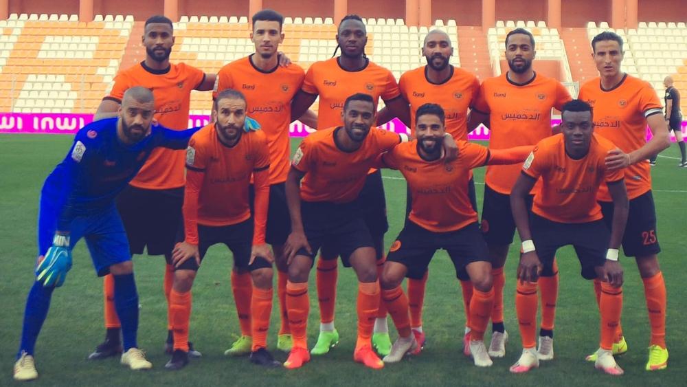 نهضة بركان يبدأ أولى خطوات الدفاع عن لقبه بمواجهة "تفرغ زينة" وهدفه العودة من موريتانيا بنتيجة إيجابية