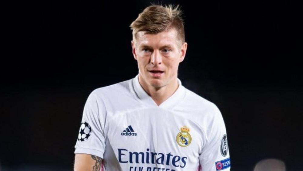 كروس ينتقد تواجد ميسي في القائمة النهائية لأفضل لاعب في 2020