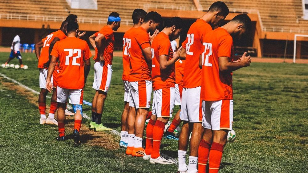 "بدر بنون" يضرب "القائم" ويفوز بمباراته الأفريقية الأولى مع الأهلي