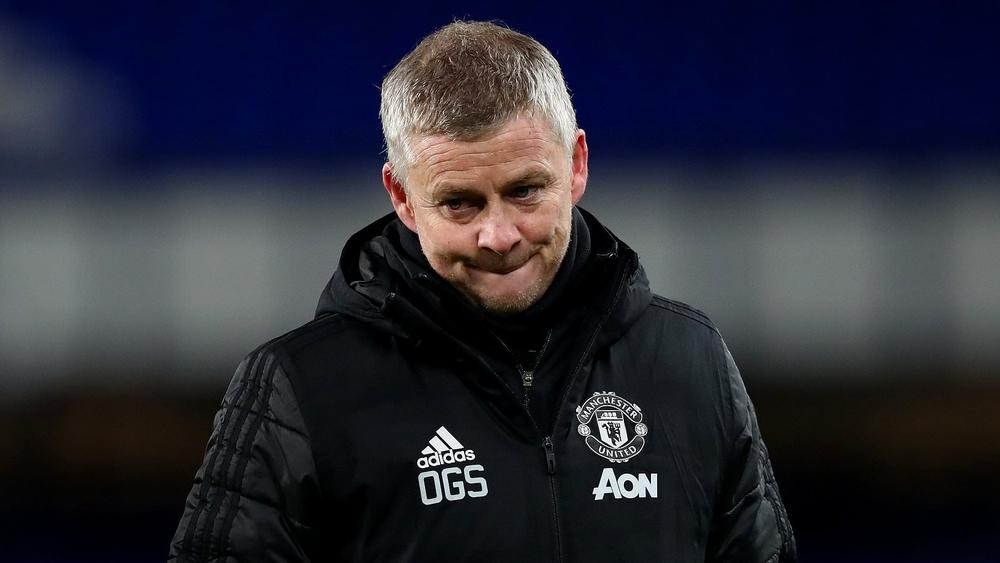 سولسكاير يحذر لاعبي مان يونايتد من خطورة ولفرهامبتون