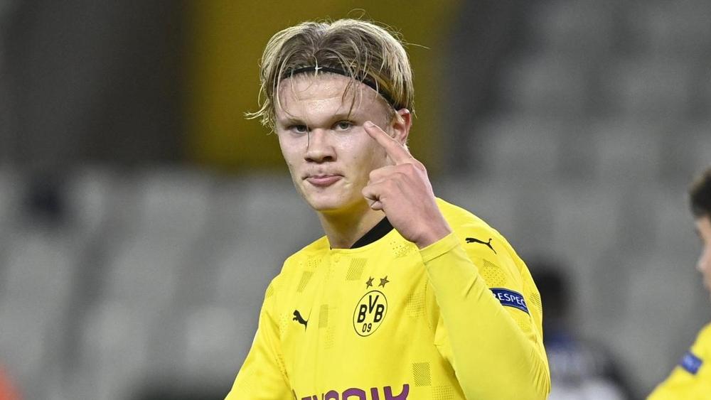 بوروسيا دورتموند يعلن تعافي هالاند من الإصابة