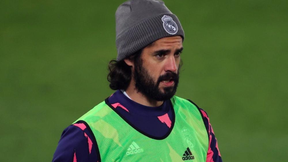 إيسكو يتخلف عن ريال مدريد أمام إلتشي لأسباب "أسرية"