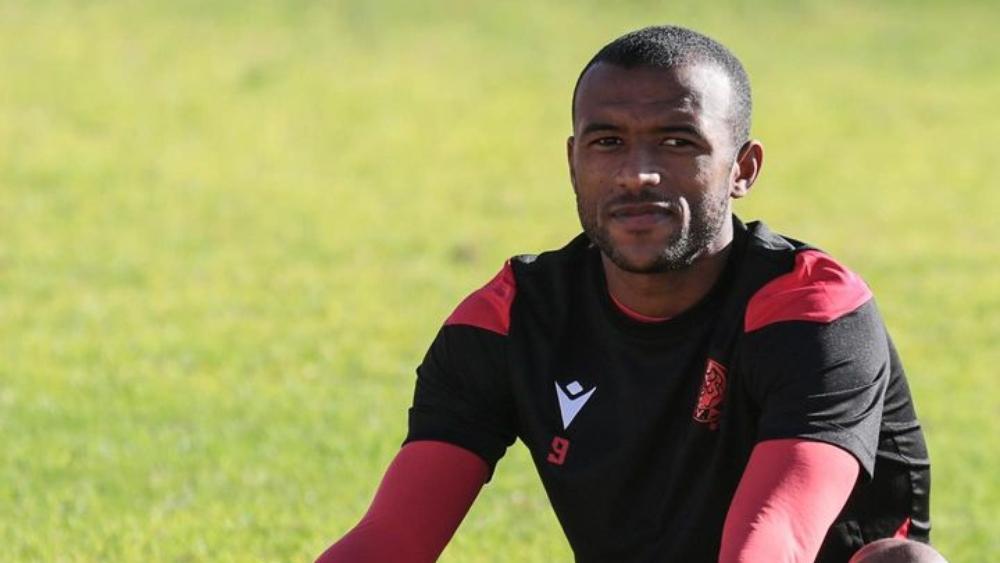 الكعبي لـ"البطولة": "أتمنى التأهل لدور المجموعات بحصة عريضة ونتيجة الذهاب أمام الملعب المالي كانت مخيبة للآمال"