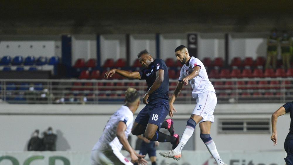 كأس العرش "دور الـ32"/ أولمبيك آسفي الطامح لتعزيز بدايته الإيجابية يصطدم بس.واد زم التائه وسط "التعثرات"