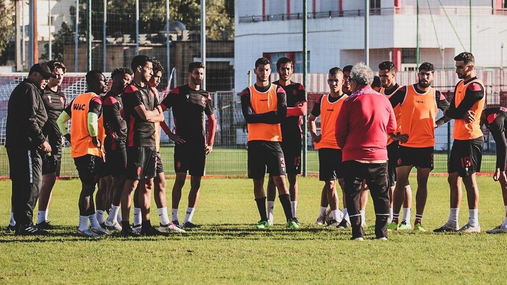 الوداد يستأنف تداريبه استعدادا لمواجهة الملعب المالي في دوري الأبطال