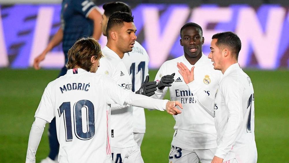 ريال مدريد يلتقط أنفاسه قبل مبارياته الحاسمة في الليجا والسوبر والكأس