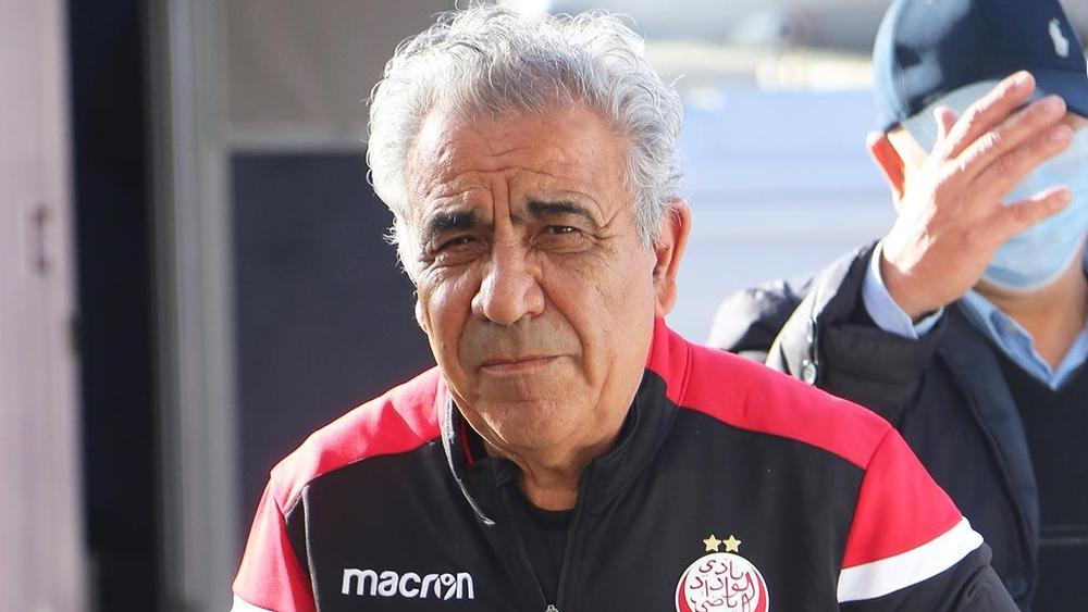 البنزرتي لـ"البطولة": "أهم شيء في مباراة الغد هو التأهل وأتمنى أن يكون لاعبو الوداد في أتم الجاهزية لتحقيق الفوز"