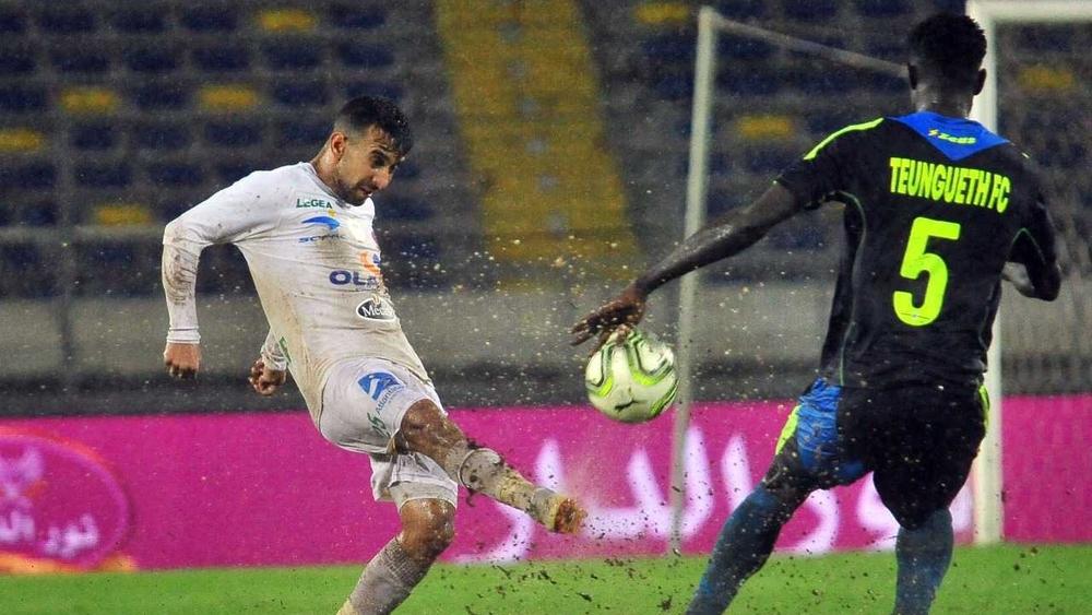 بوطيب يتعرض لإصابة على مستوى الكاحل ومران الغد يكشف مدى إمكانية حضوره في مباراة الإسماعيلي من عدمها