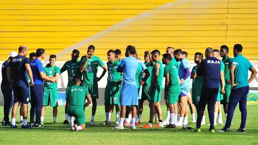 الرجاء.. أسماء تغيب عن "معسكر مراكش" وتستفيد من عطلة إلى غاية 22 يناير لأسباب مختلفة