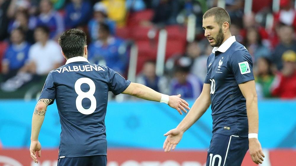 بعد مرور 6 سنوات على الواقعة.. كريم بنزيما يمثل أمام المحكمة في قضية "ابتزاز" فالبوينا!