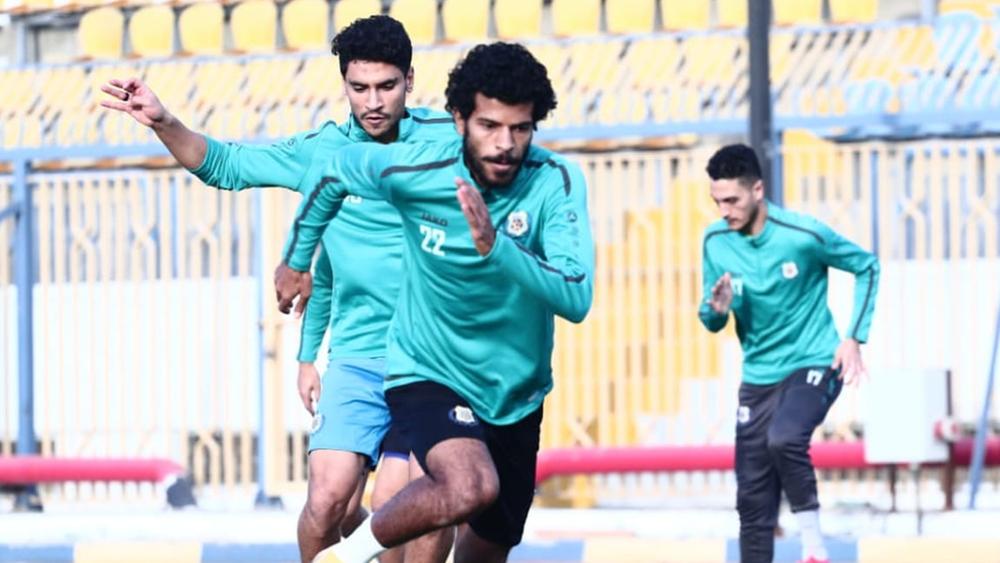 الإسماعيلي المصري ينقل لاعبه "رمضان" للمستشفى بعد تعرضه لوعكة صحية قبل مواجهة الرجاء الرياضي