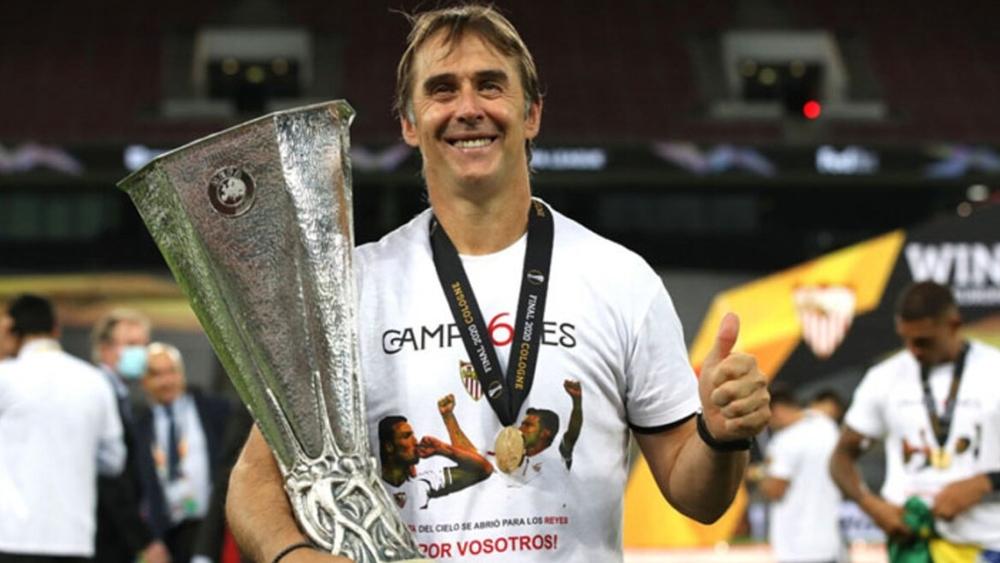 رسميا/ إشبيلية يمدد عقد مدربه لوبيتيغي لغاية 2024